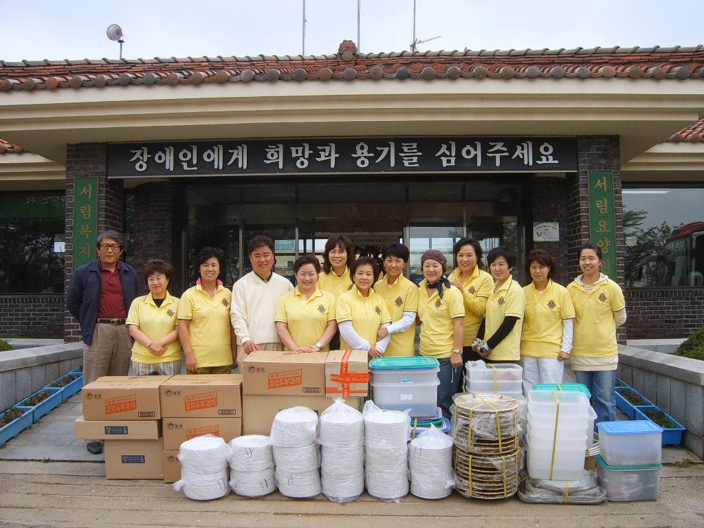 연세대학교 생활대학원 외식산업과정 총동문회 여성국 후원과 자원봉사활동-18.jpg